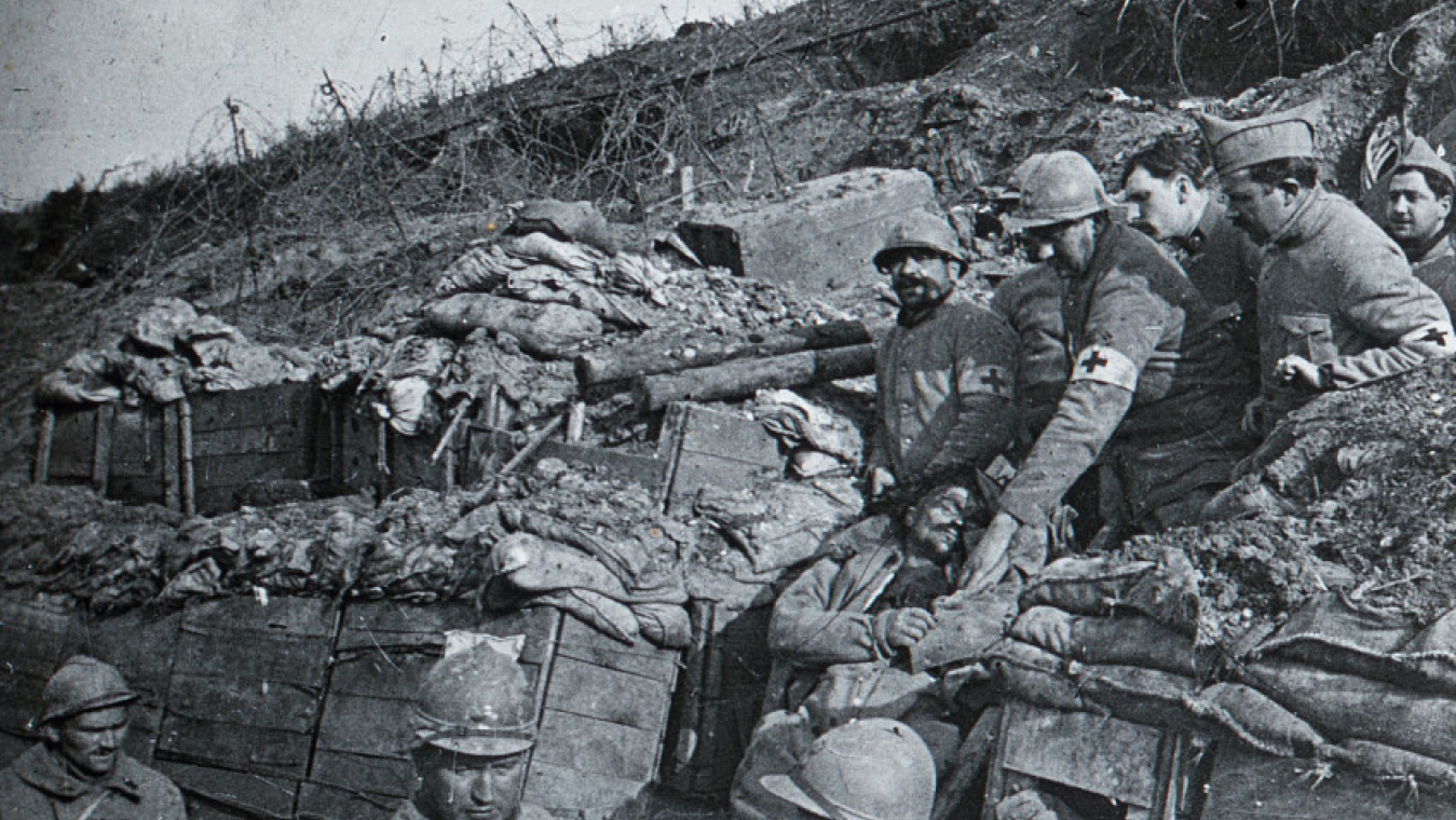 Poste de secours aux Eparges en avril 1917 (Coll. Charbonnier)