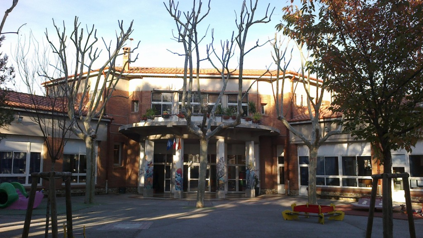 Groupe scolaire Romain Rolland d’Édouard Mas-Chancel, 1936-1938, bd Anatole France, avenues Guynemer et Jean  Mermoz.