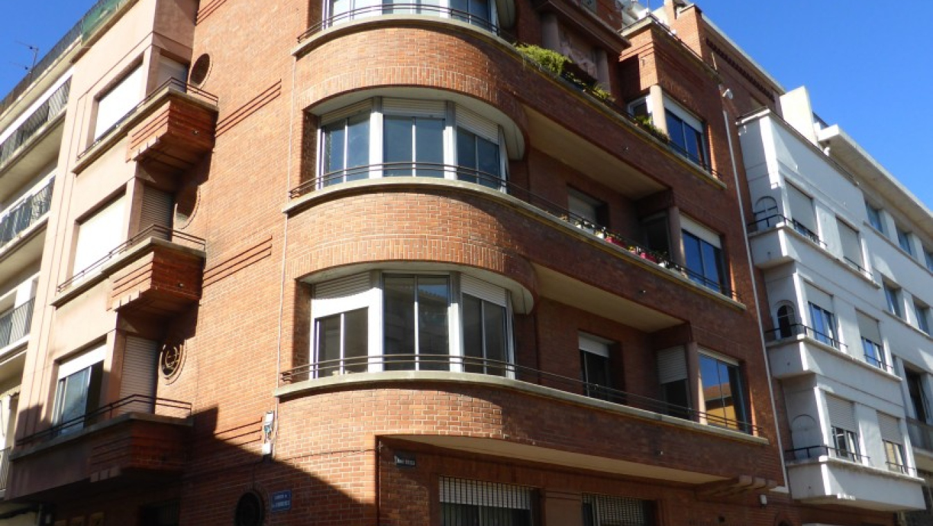 Immeuble Mérou et Joffre d'Afred Joffre et Férid Muchir, 1936, 8-10 rue André Bosch.