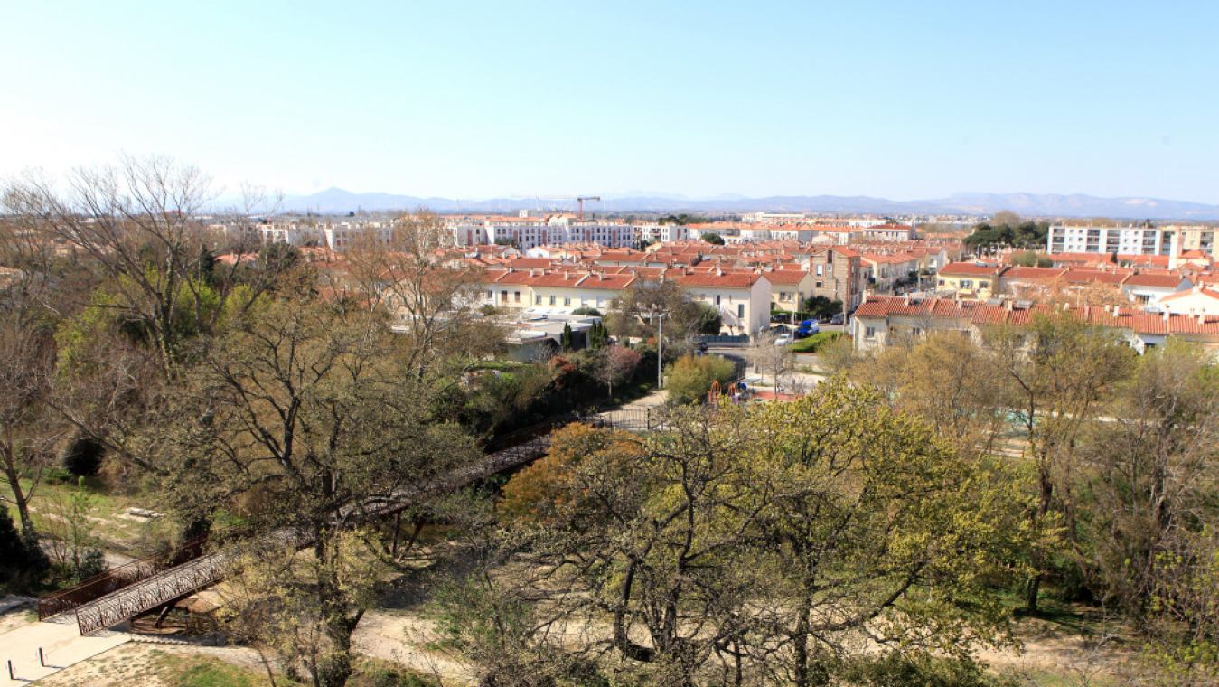 Passerelle sur la Basse