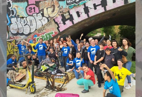 Photo N°1 : GARE AUX DÉCHETS : LA BASSE DANS TOUS SES ÉTATS