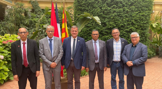Louis Aliot, maire de Perpignan, reçoit une délégation d'experts marocains